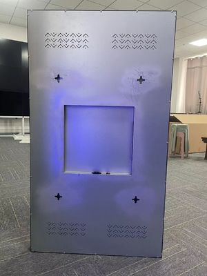 60Hz Refreshing LED Digital Signage With Protected Tempered Glass